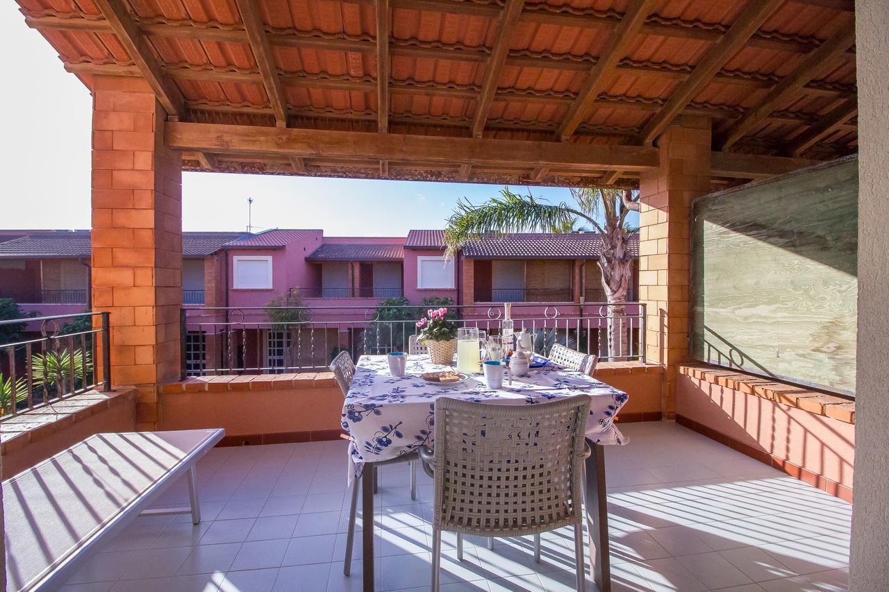 Residence Del Mare Casesicule سانتا ماريا ديل فوكالو المظهر الخارجي الصورة