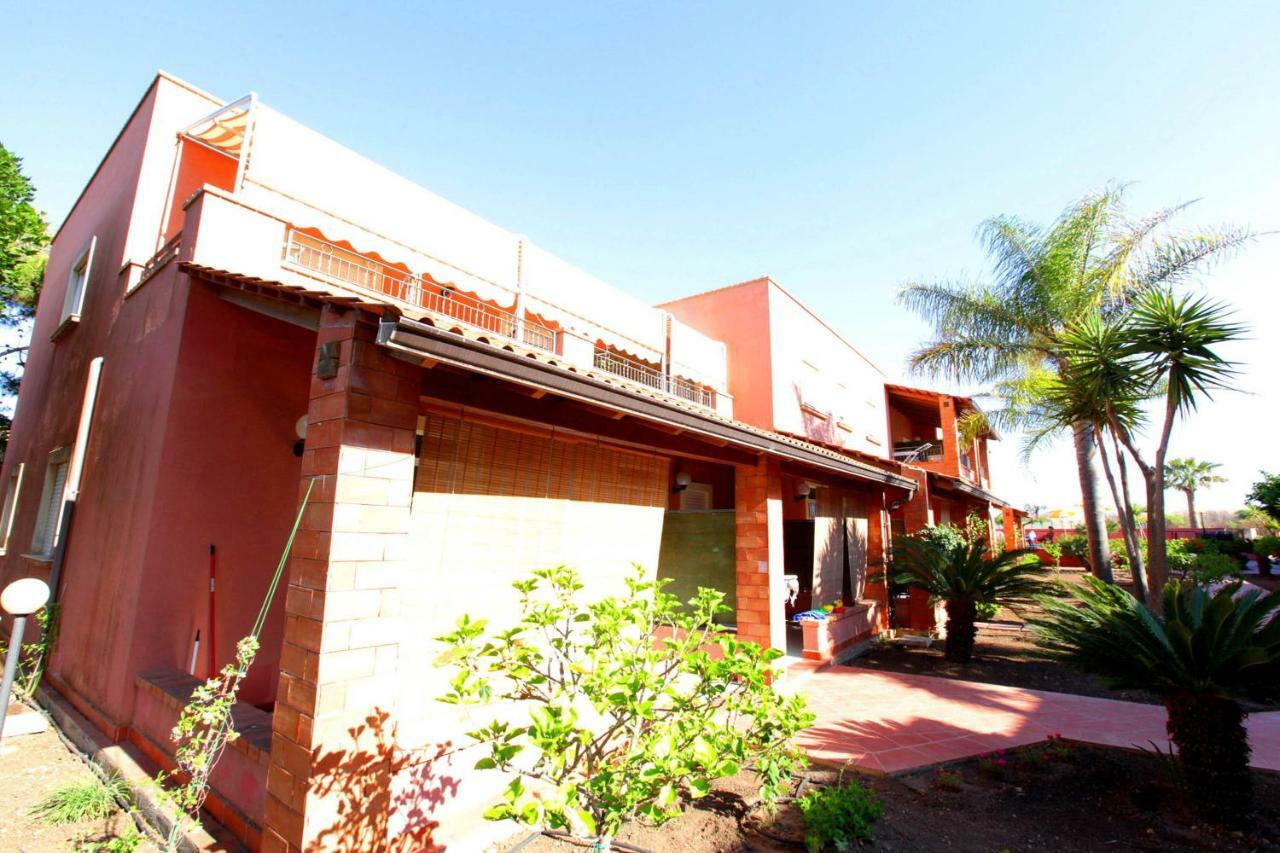 Residence Del Mare Casesicule سانتا ماريا ديل فوكالو المظهر الخارجي الصورة